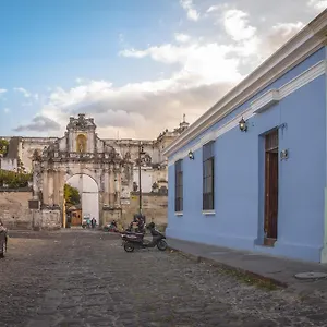Somos Guest house